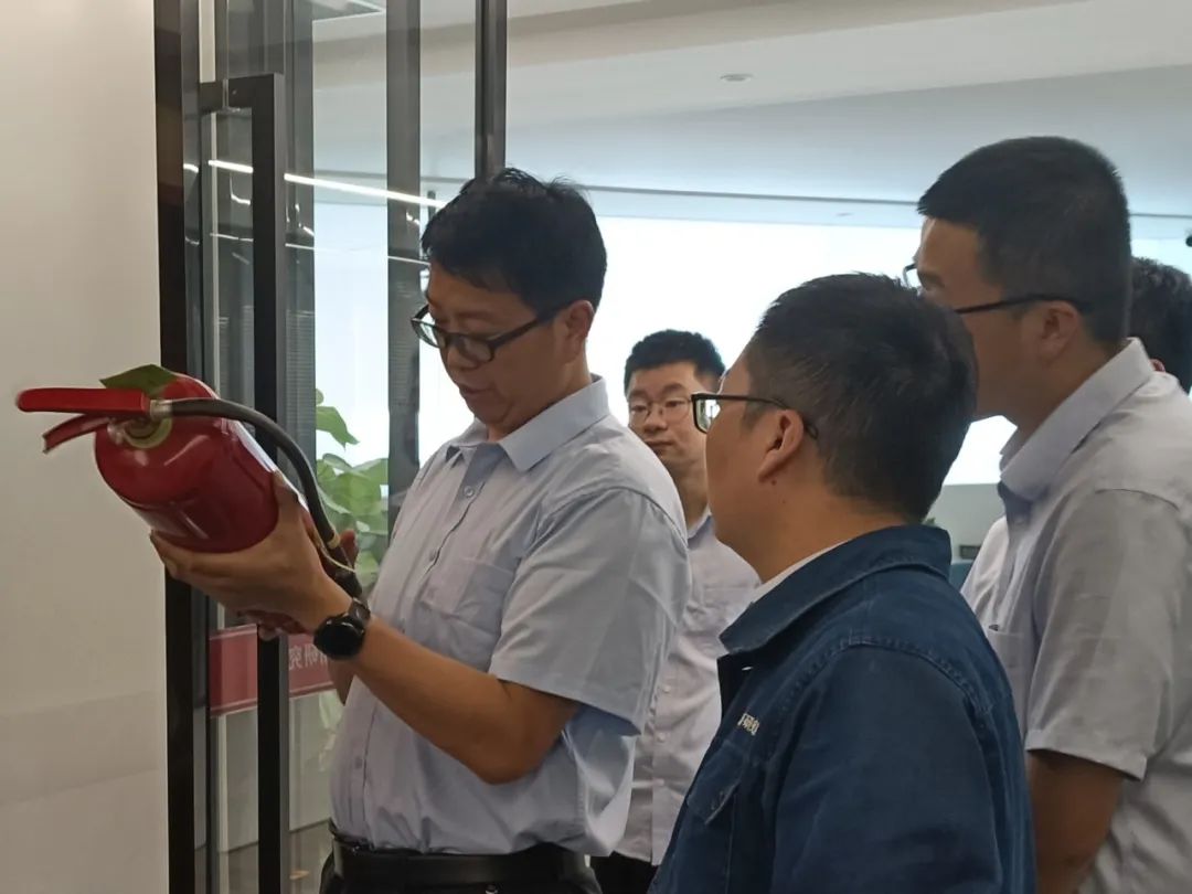 創(chuàng)新研究院扎實(shí)開展安全隱患專項(xiàng)排查整治行動(dòng)