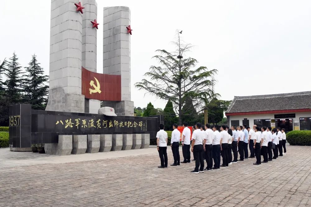 陜煤集團(tuán)戰(zhàn)略規(guī)劃部到龍鋼公司開(kāi)展主題教育工作專(zhuān)題調(diào)研