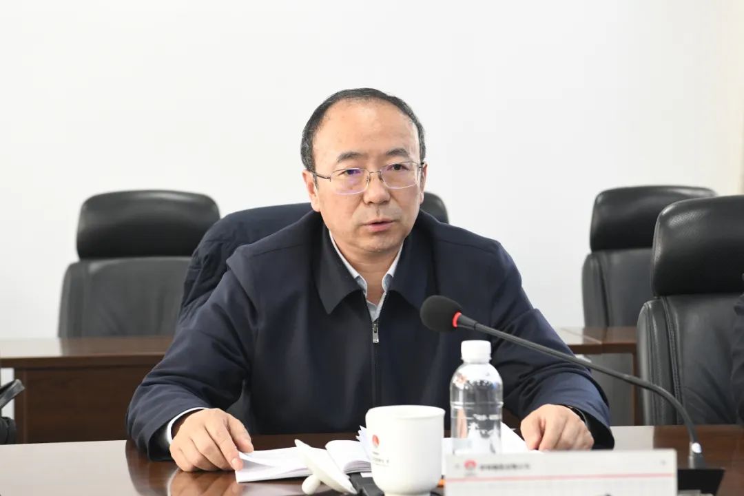 杜平一行到陜鋼集團龍鋼公司開展一季度安全環(huán)保督導檢查