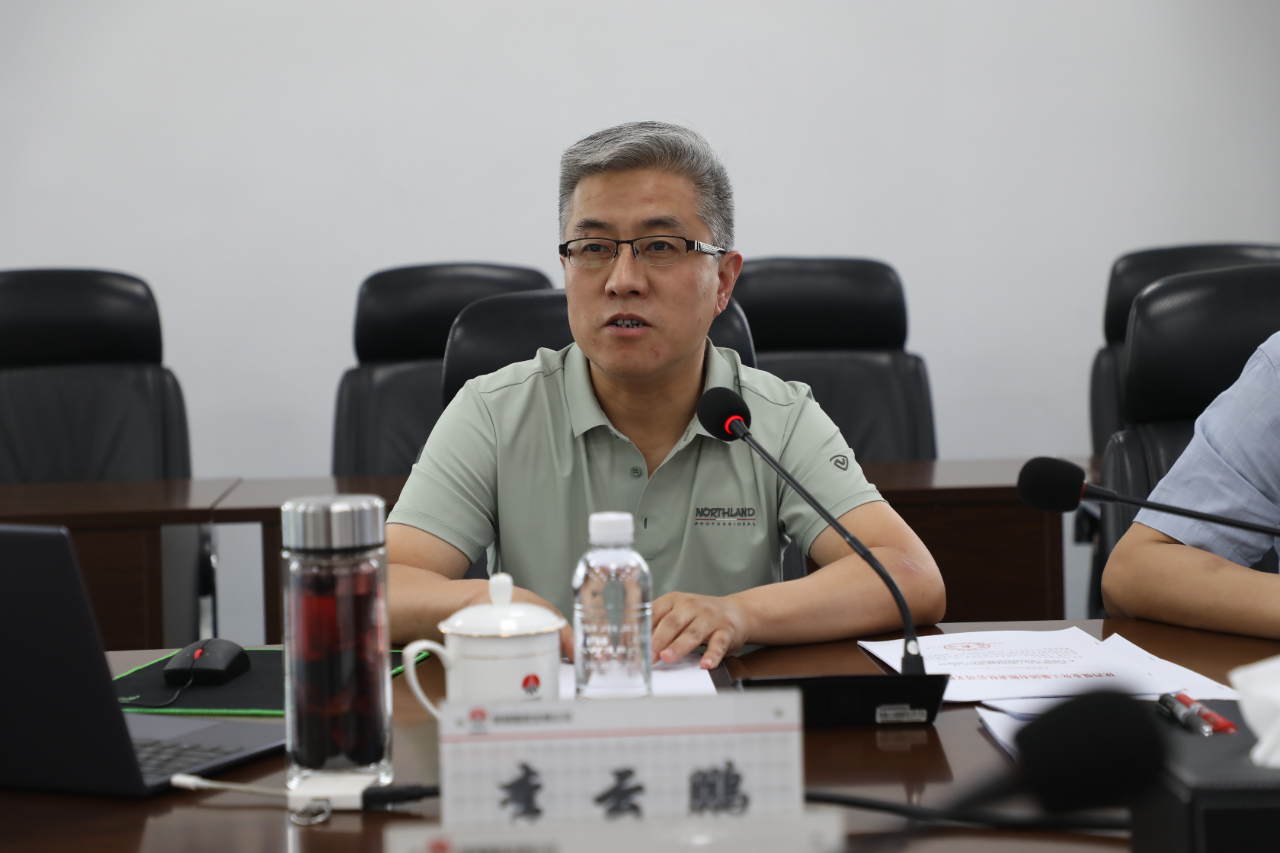 李云鵬一行來龍鋼公司開展概算、安全、招投標專項檢查