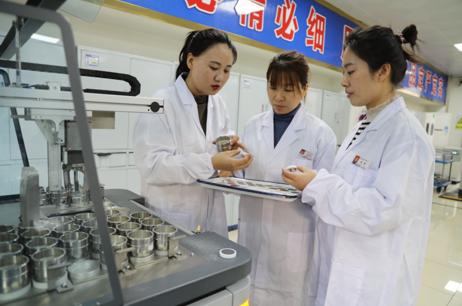 龍鋼公司：奮楫爭春開新局