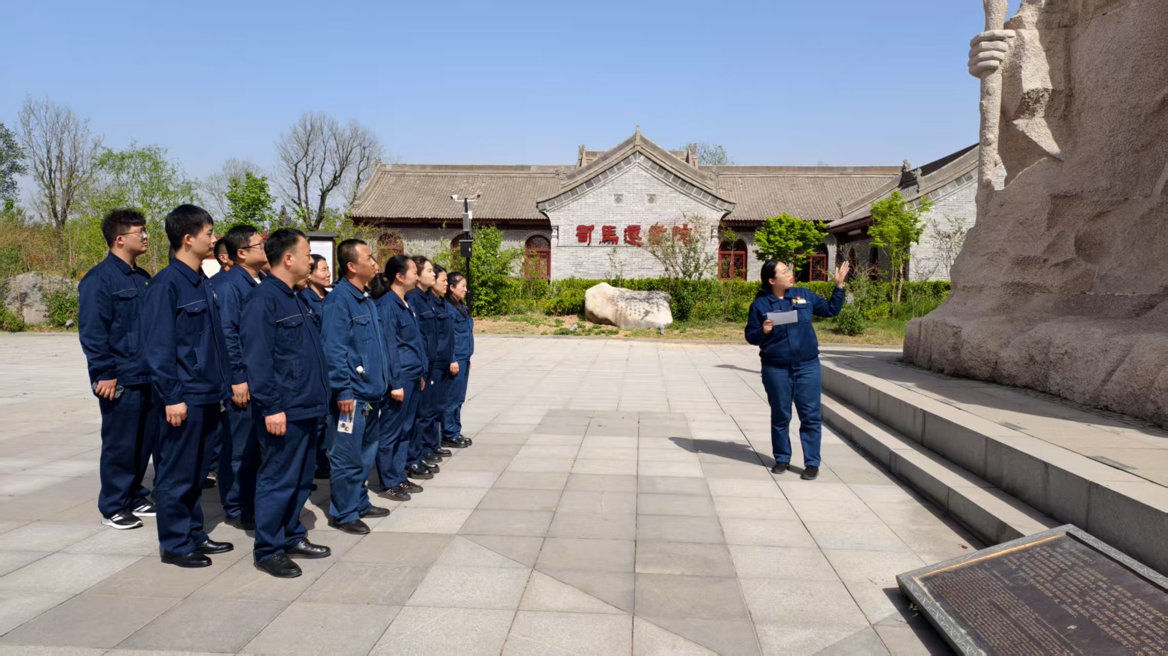 增強“五力” 推進黨支部標準化規(guī)范化建設